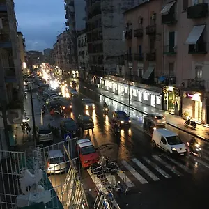 Na Tazzulel E Cafe Couette-café Naples